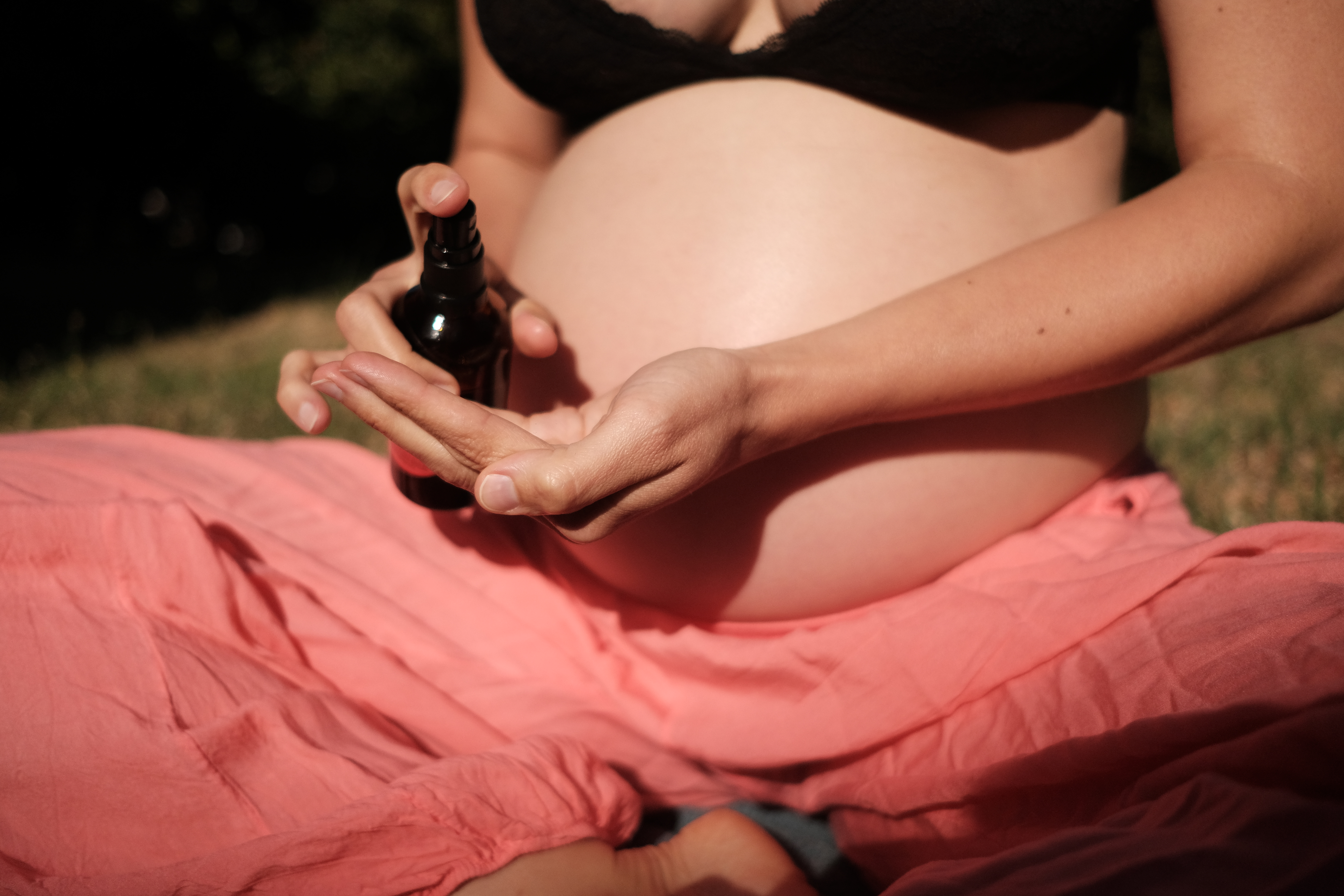 automasaż brzucha w ciąży